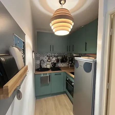 Au Spacieux Pour 7p, Piscine Sauna Apartamento *