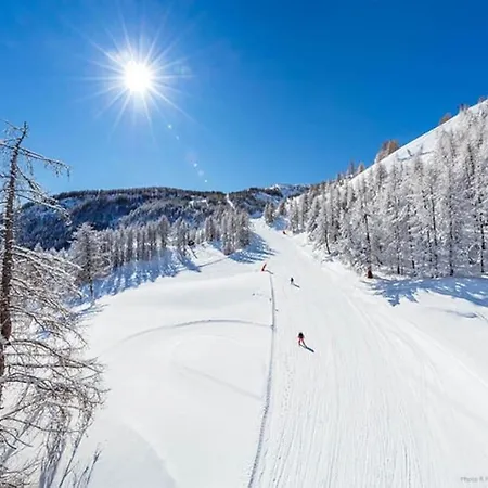 Au Spacieux Pour 7p, Piscine Sauna *
